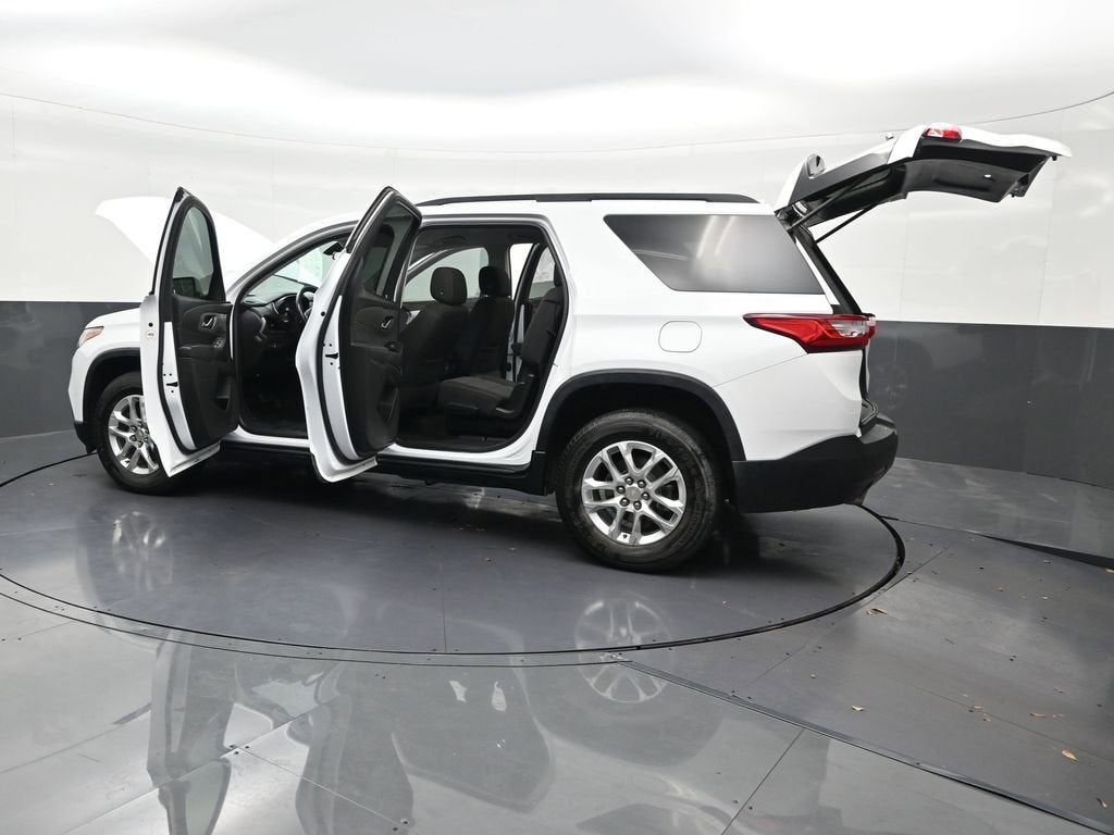 2020 Chevrolet Traverse LT Cloth