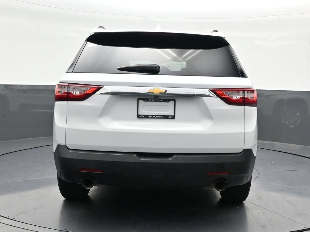 2020 Chevrolet Traverse LT Cloth