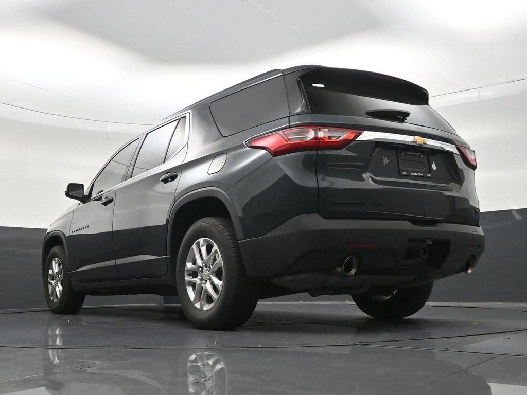 2021 Chevrolet Traverse LT Cloth
