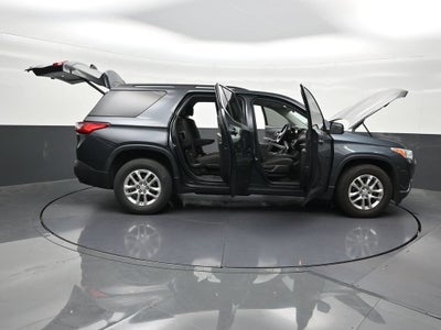 2021 Chevrolet Traverse LT Cloth