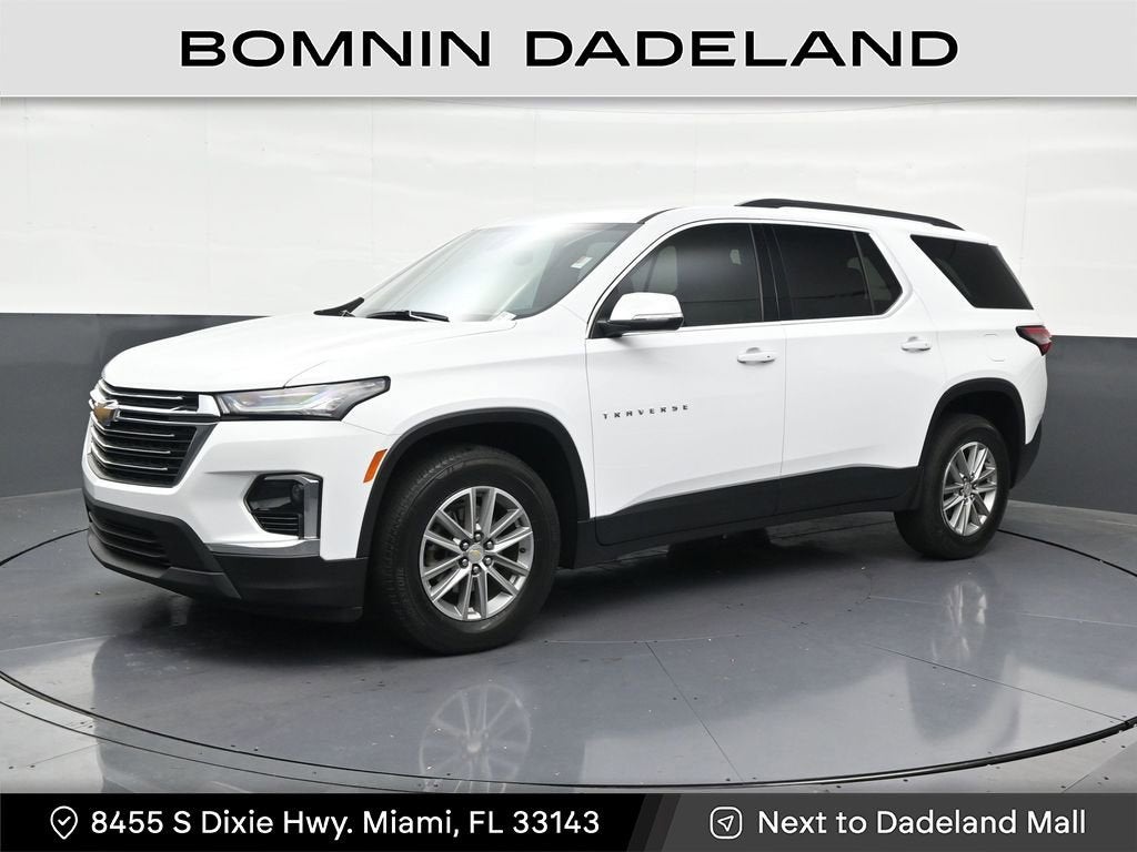 2023 Chevrolet Traverse LT Cloth