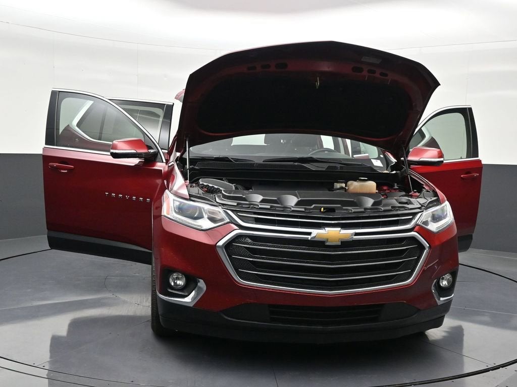 2021 Chevrolet Traverse LT Cloth