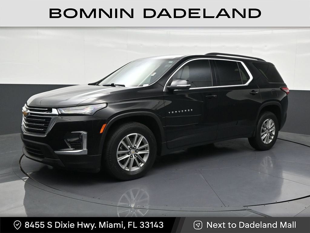2023 Chevrolet Traverse LT Cloth