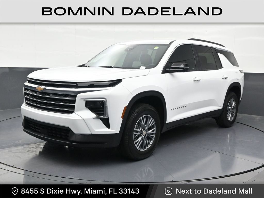 2025 Chevrolet Traverse LT