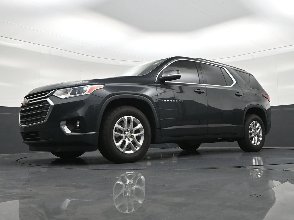 2021 Chevrolet Traverse LT Leather