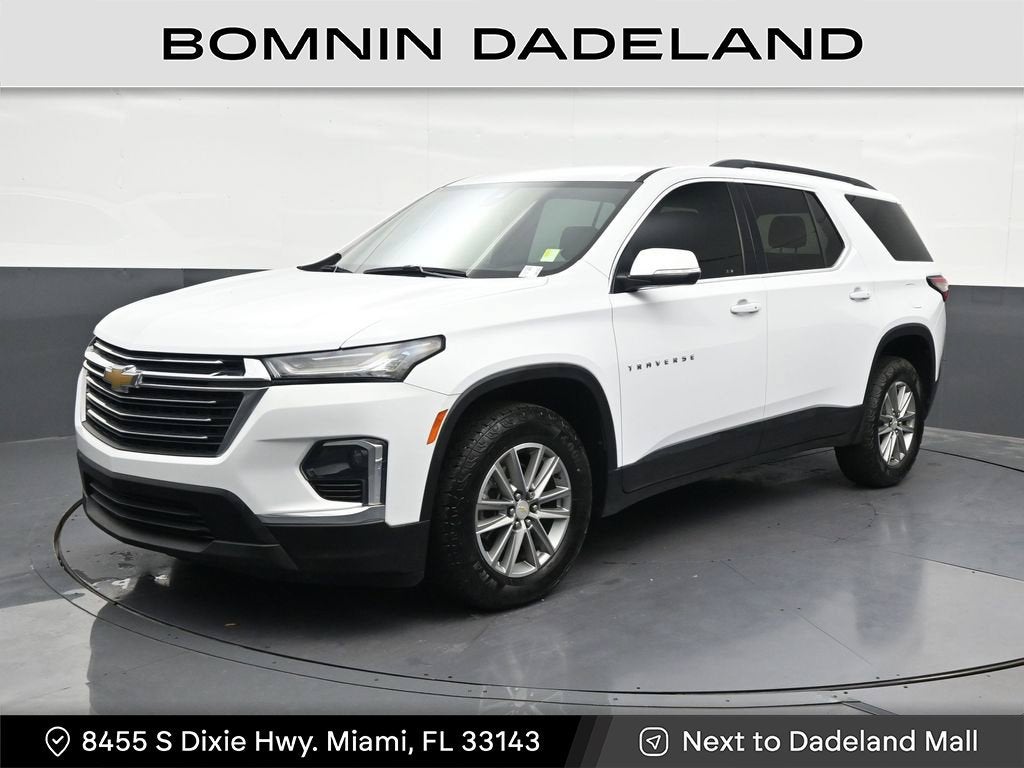 2023 Chevrolet Traverse LT Leather