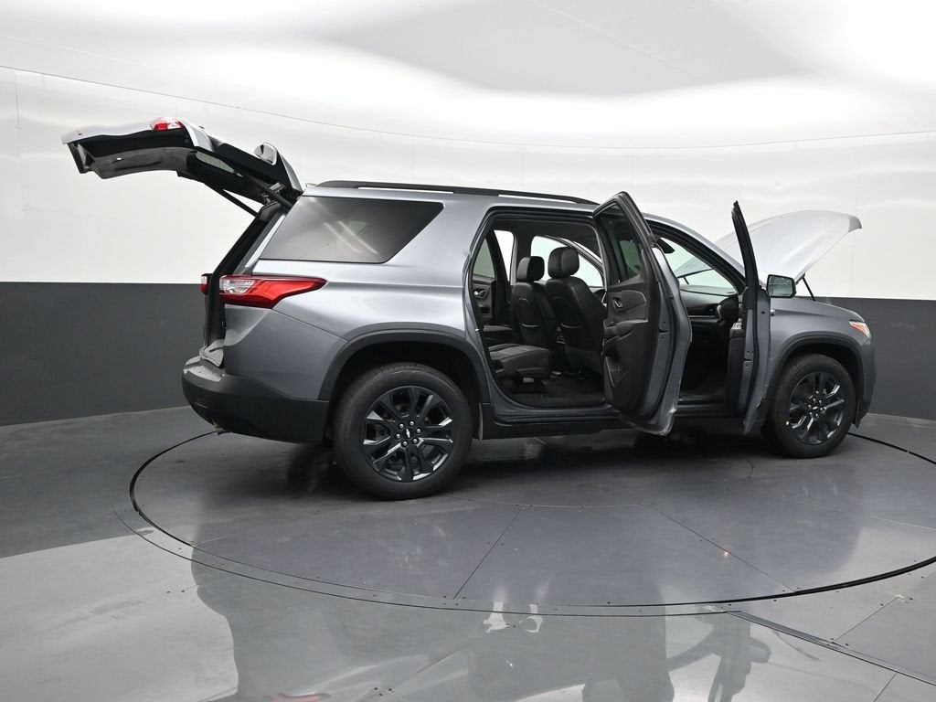 2021 Chevrolet Traverse RS