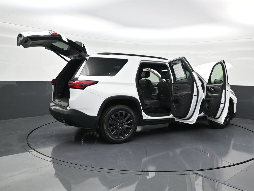 2022 Chevrolet Traverse RS