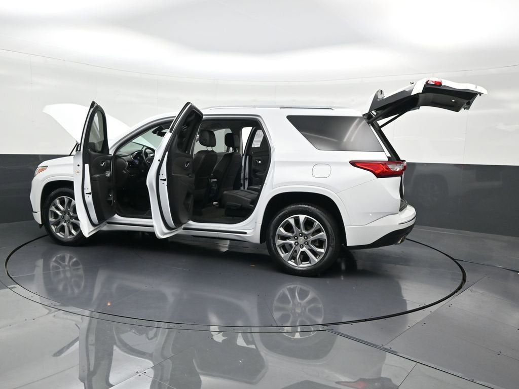 2021 Chevrolet Traverse Premier