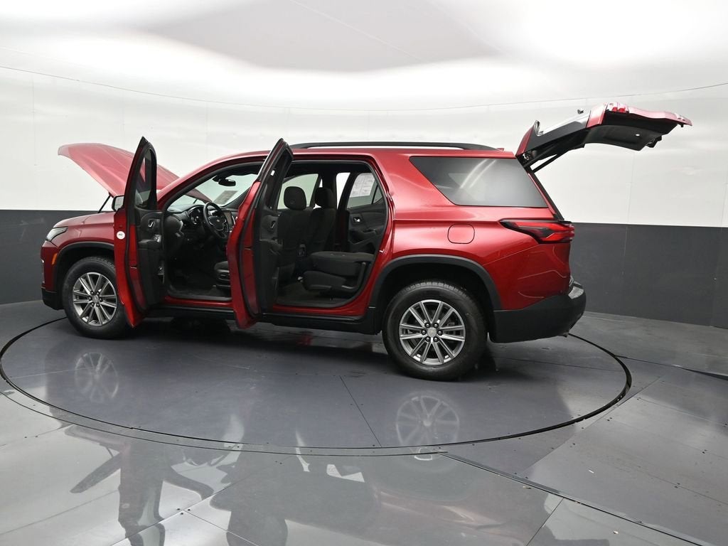 2024 Chevrolet Traverse Limited LT Cloth