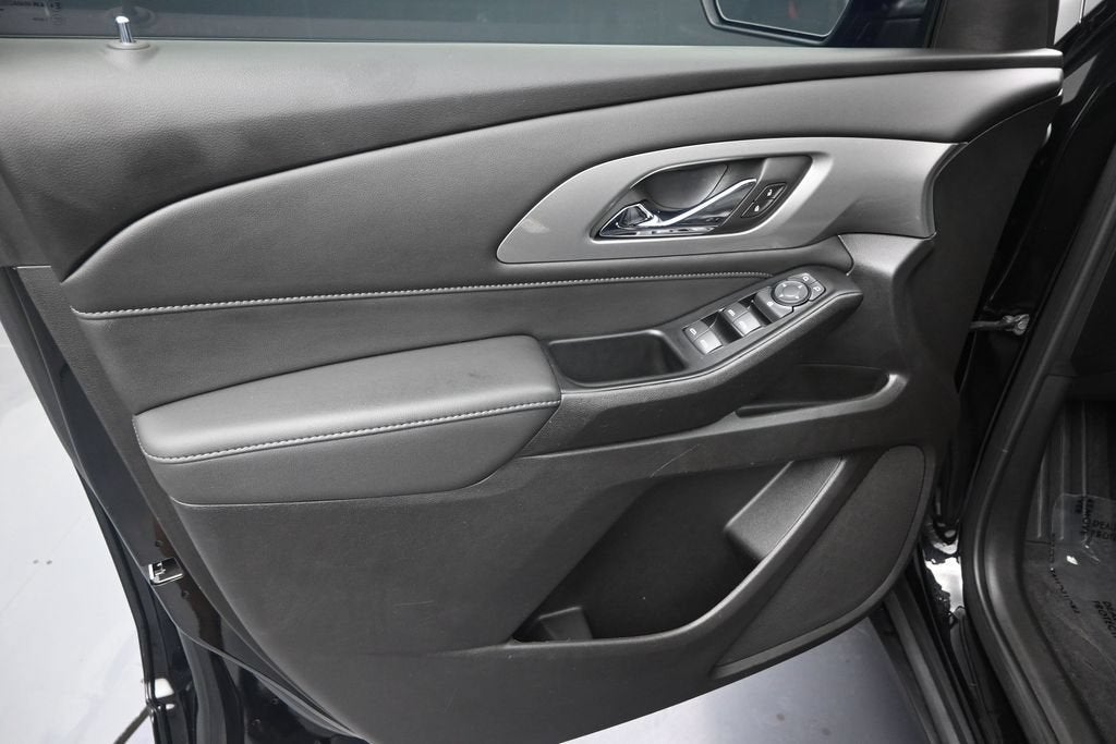 2024 Chevrolet Traverse Limited LT Cloth