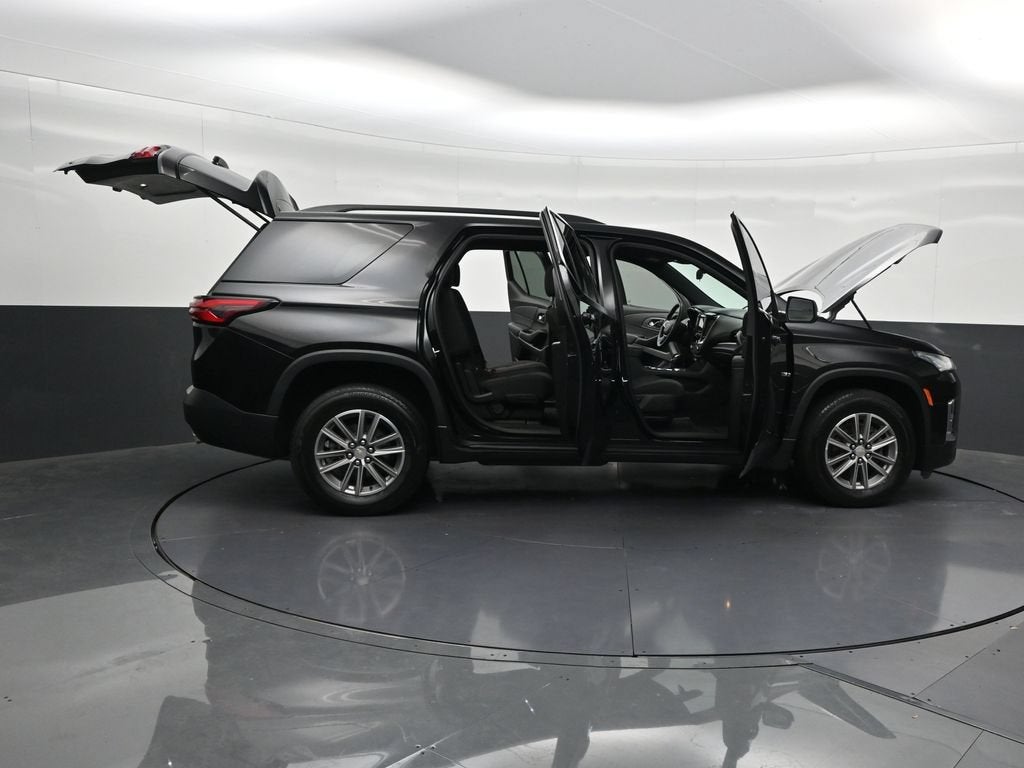 2024 Chevrolet Traverse Limited LT Cloth