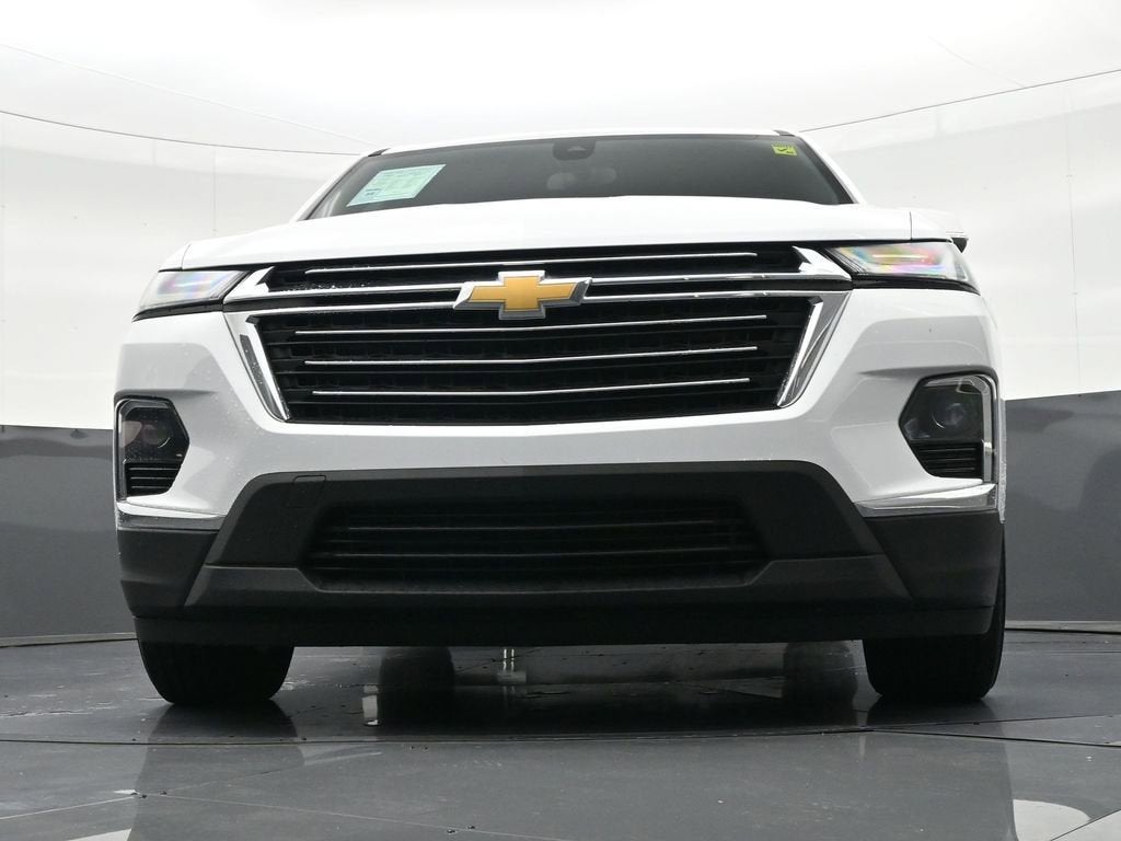 2024 Chevrolet Traverse Limited LT Cloth