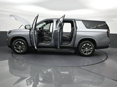 2025 Chevrolet Suburban LT
