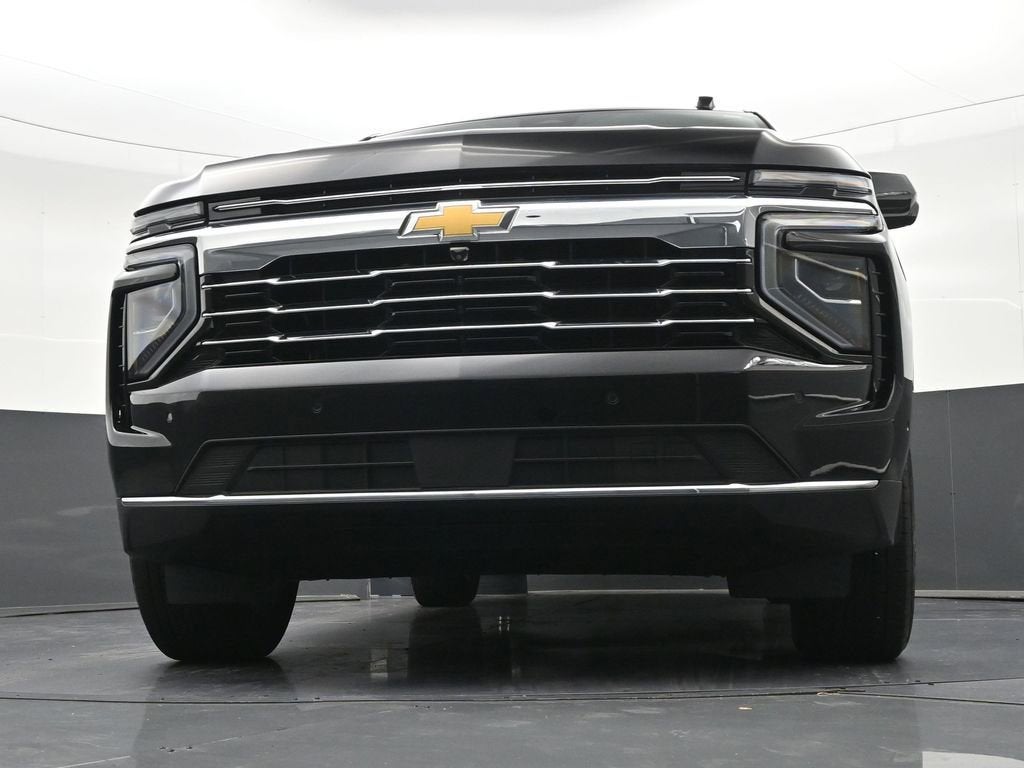 2025 Chevrolet Suburban LT