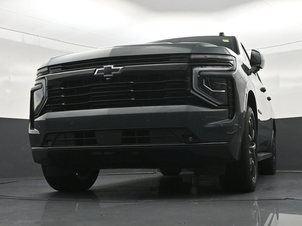 2025 Chevrolet Suburban RST