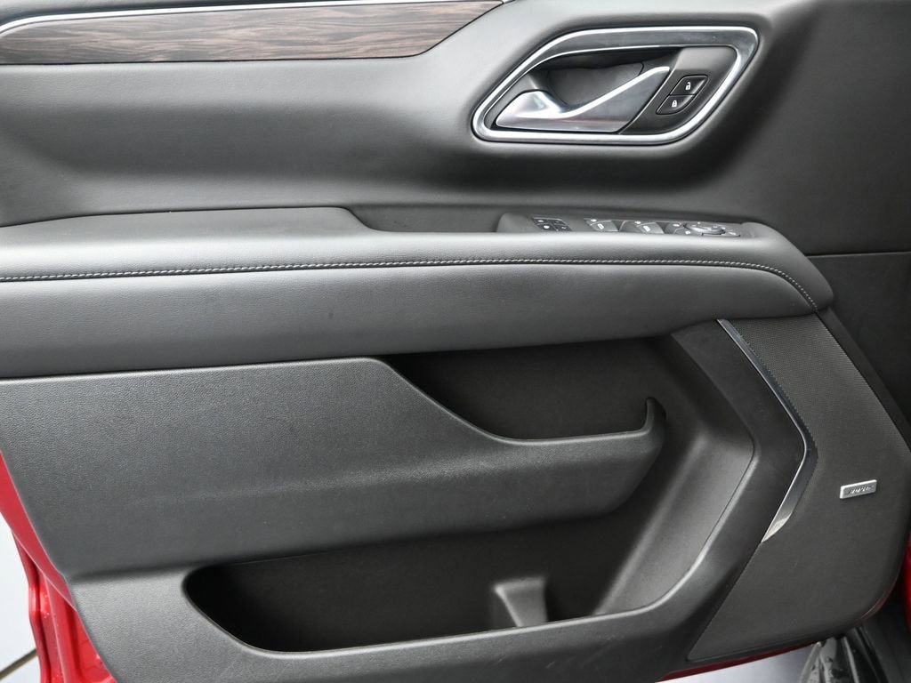 2022 Chevrolet Suburban LT