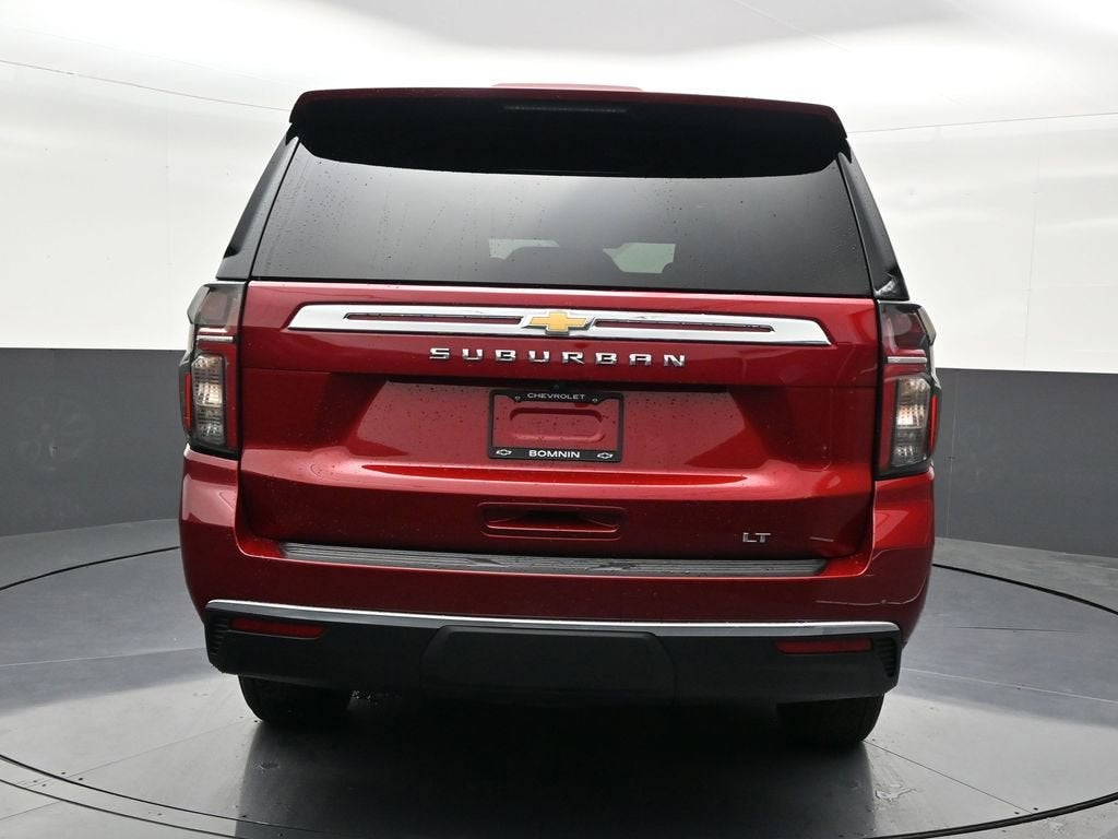 2022 Chevrolet Suburban LT