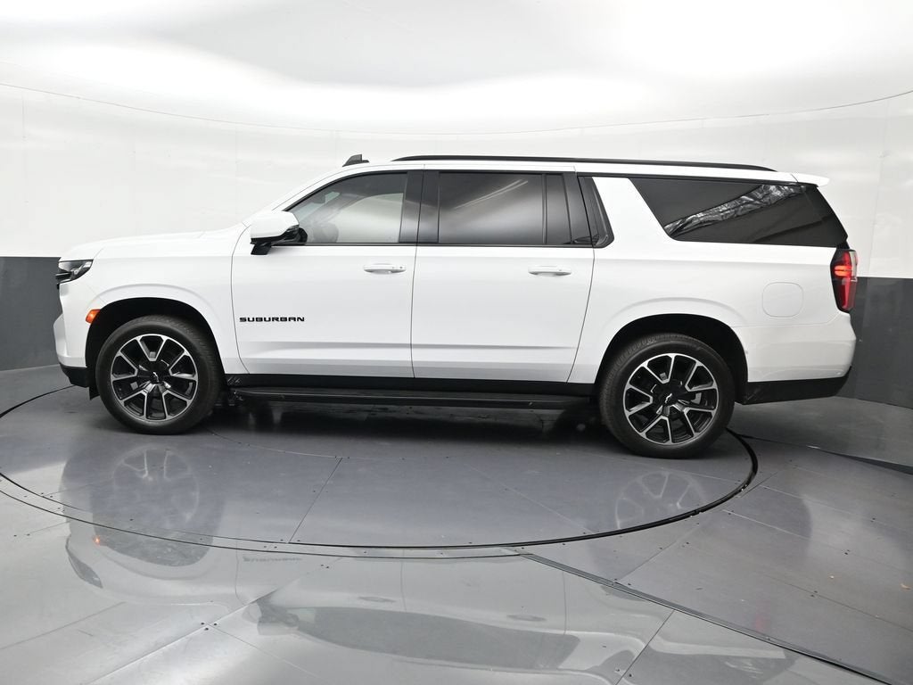 2024 Chevrolet Suburban RST