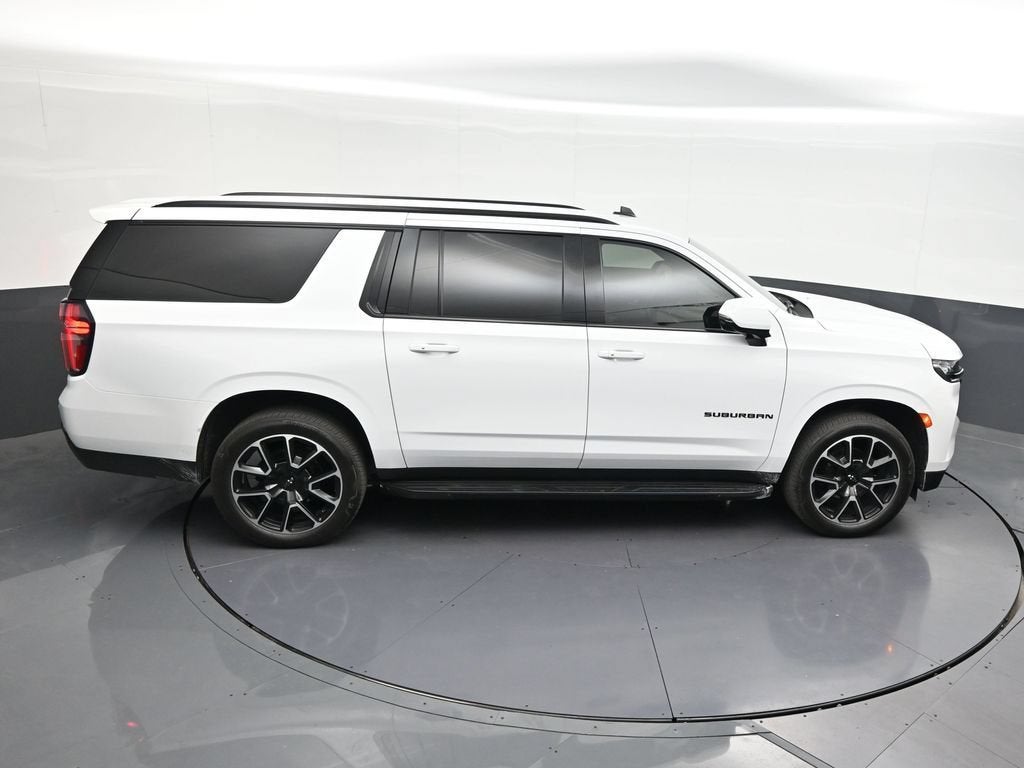 2024 Chevrolet Suburban RST