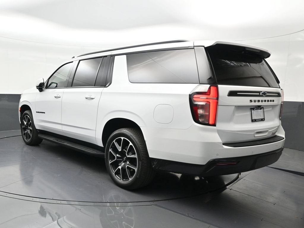 2024 Chevrolet Suburban RST
