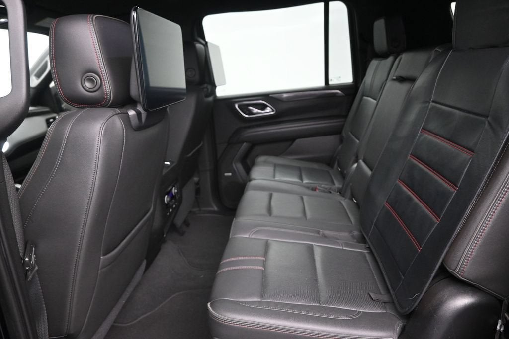 2021 Chevrolet Suburban RST