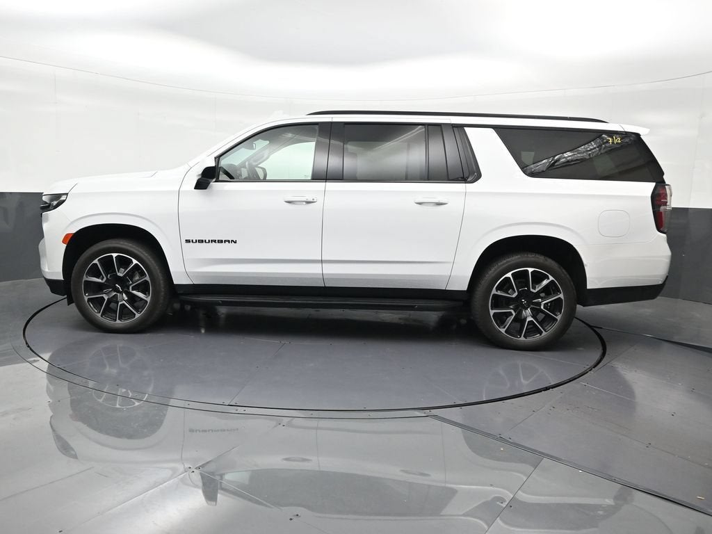 2024 Chevrolet Suburban RST