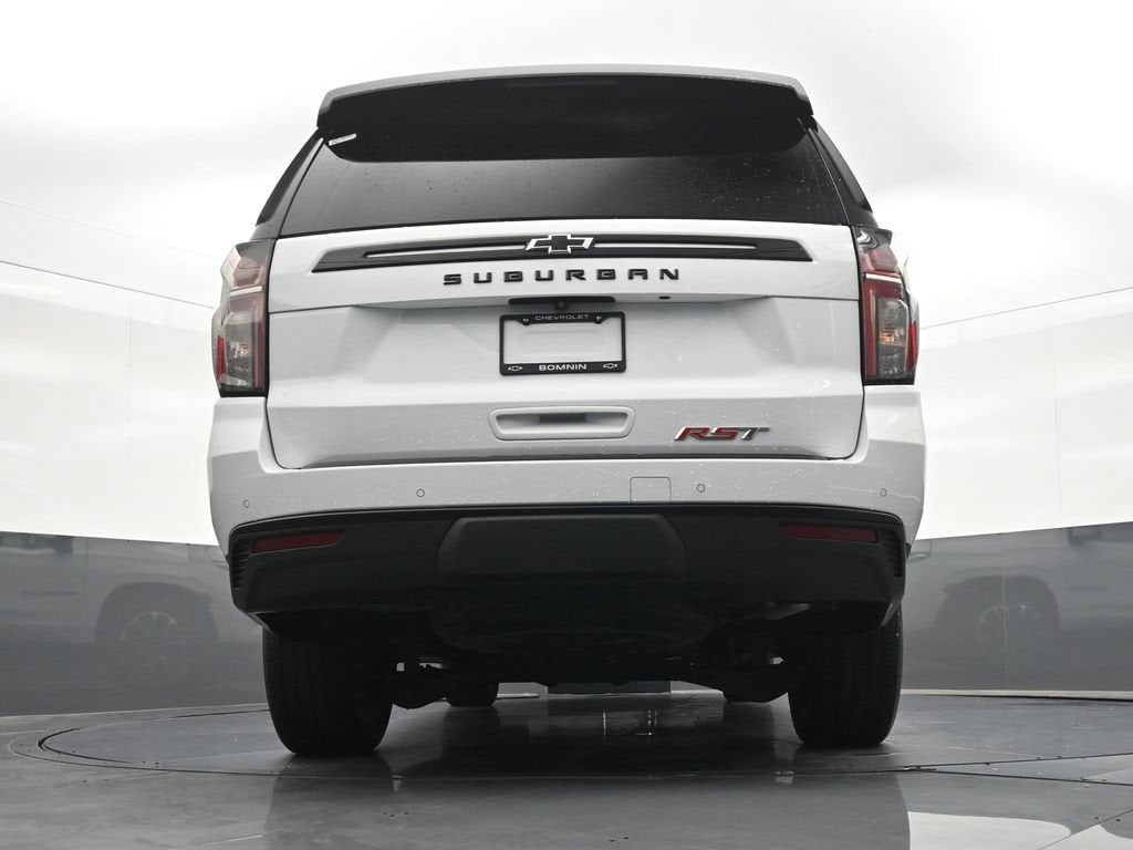 2024 Chevrolet Suburban RST