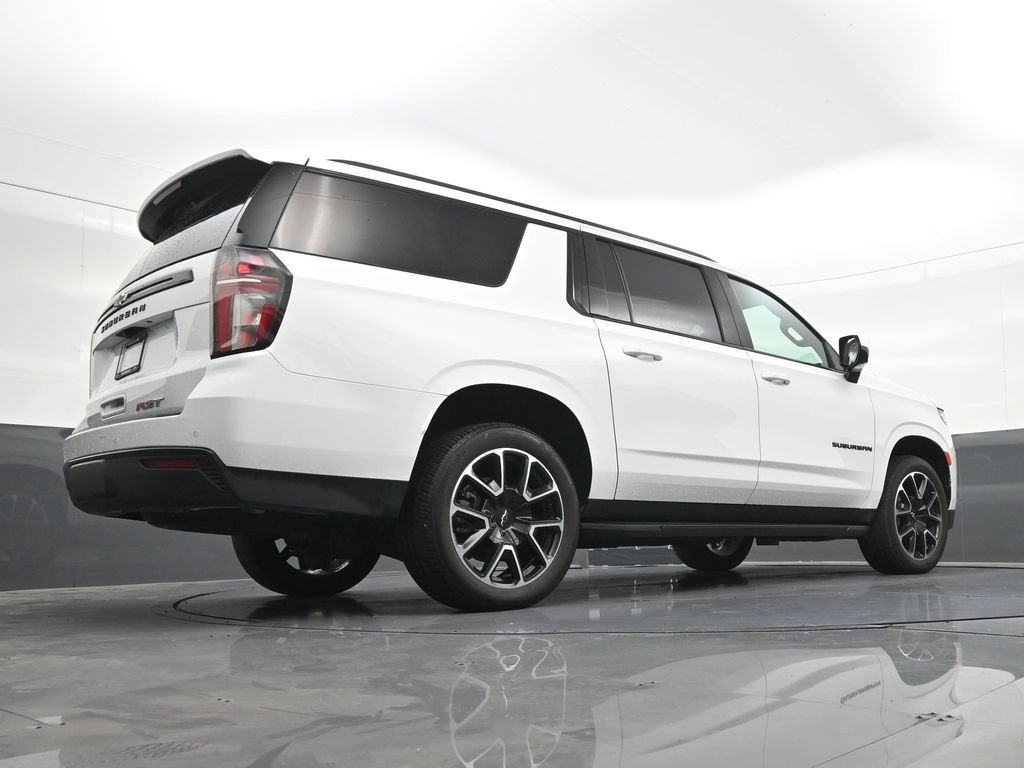 2024 Chevrolet Suburban RST