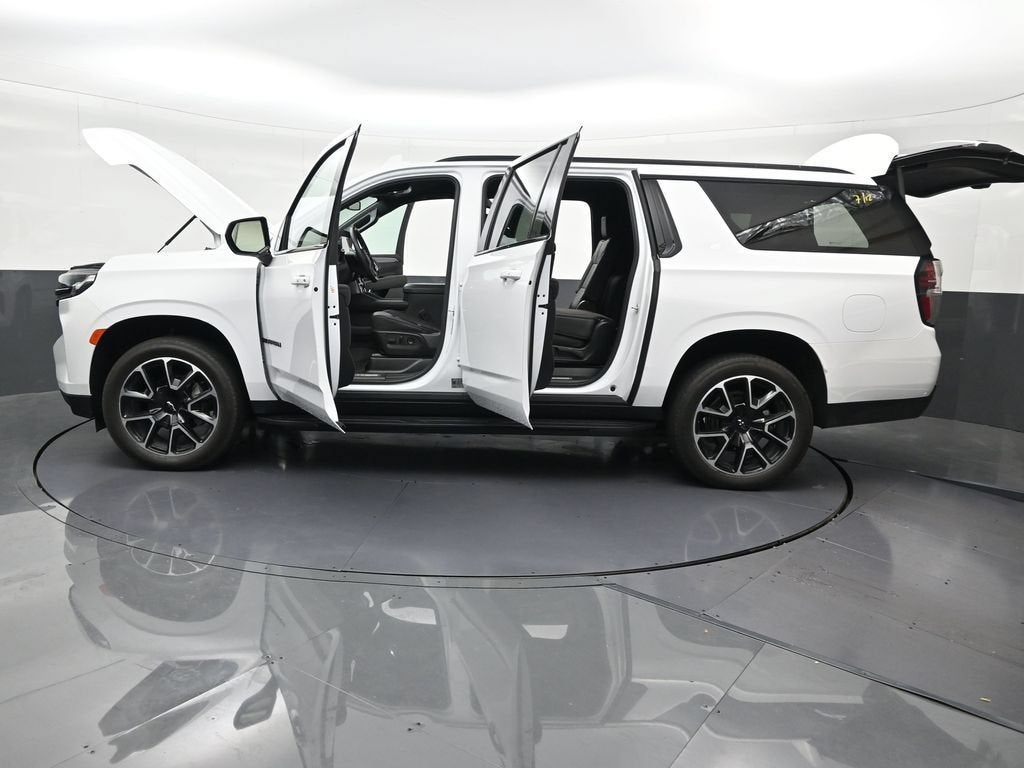 2024 Chevrolet Suburban RST