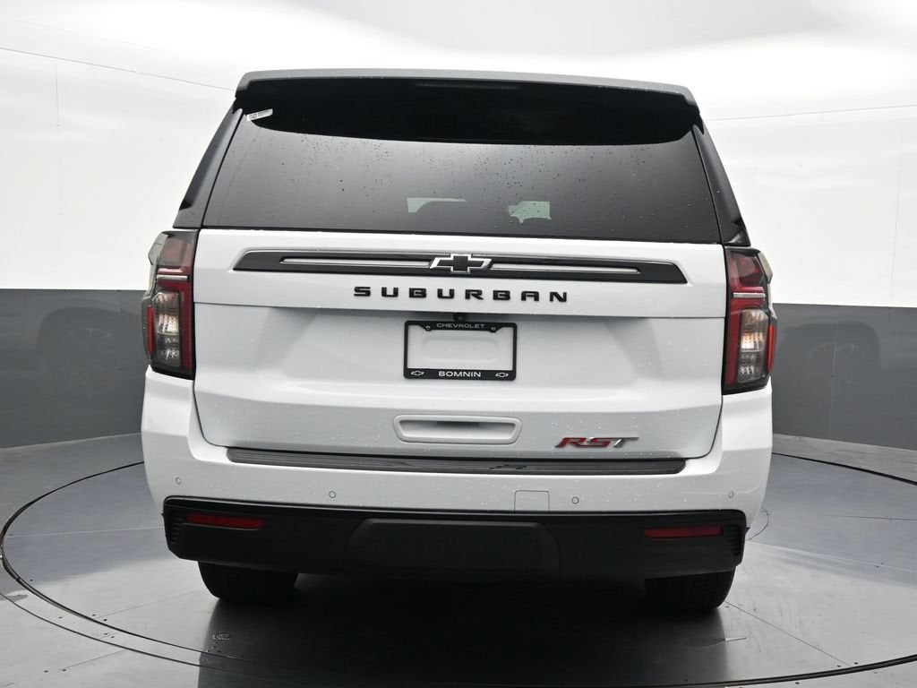 2024 Chevrolet Suburban RST