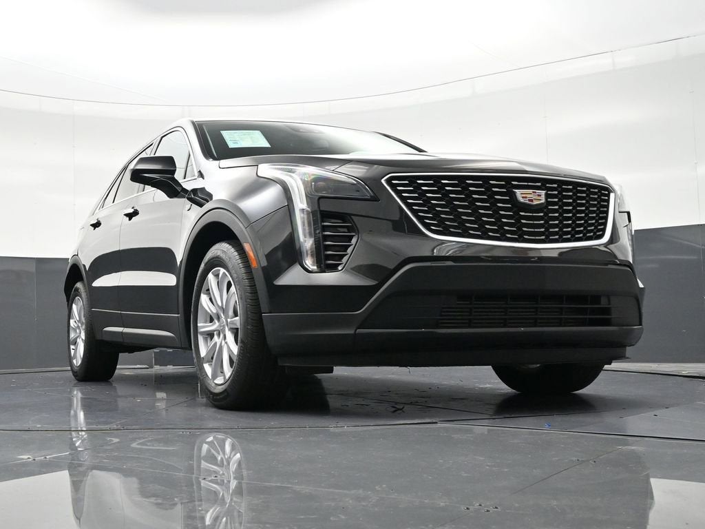 2022 Cadillac XT4 Luxury