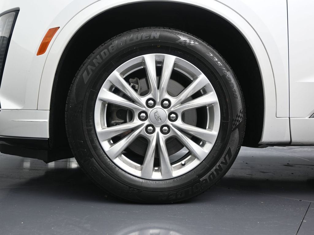 2022 Cadillac XT6 Luxury