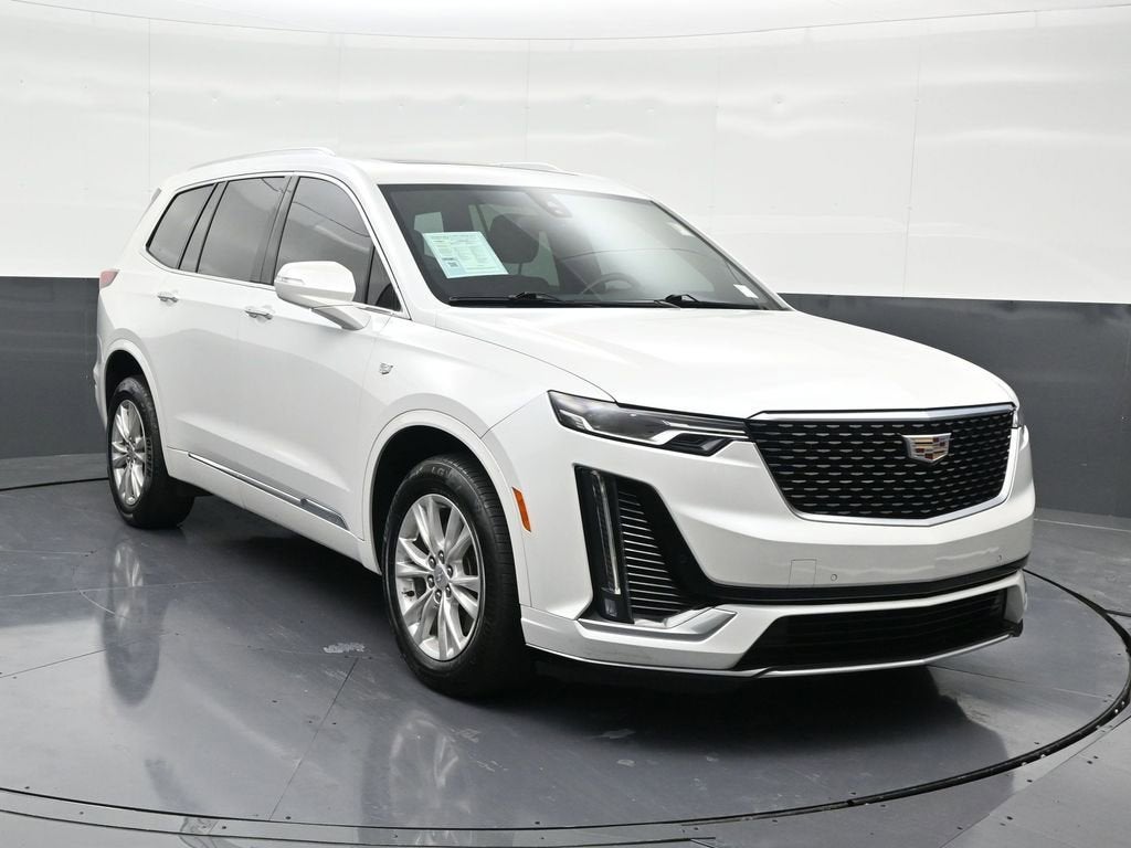 2022 Cadillac XT6 Luxury