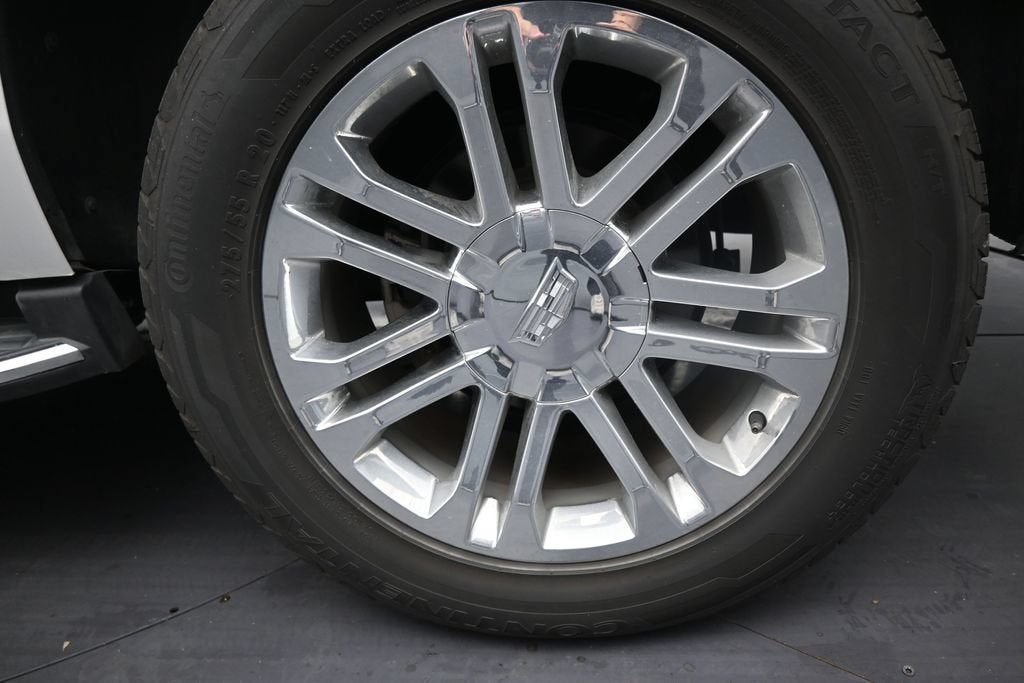 2020 Cadillac Escalade 2WD Standard