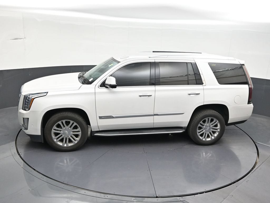 2020 Cadillac Escalade 2WD Standard