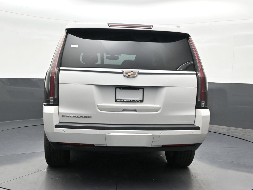 2020 Cadillac Escalade 2WD Standard