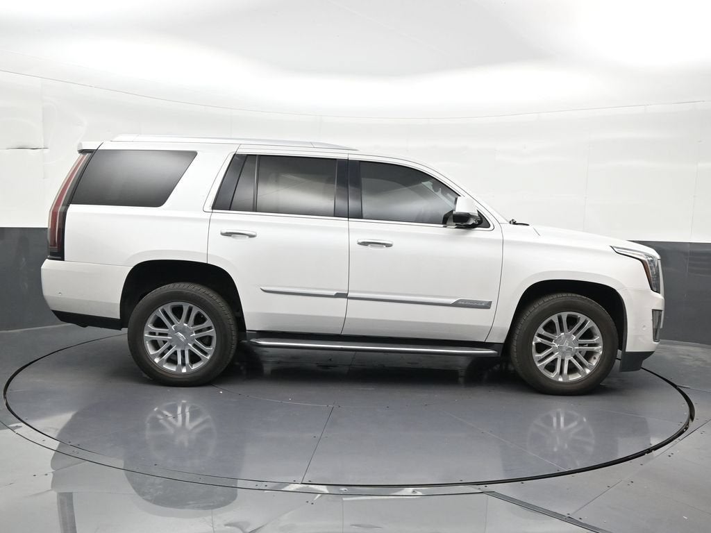 2020 Cadillac Escalade 2WD Standard