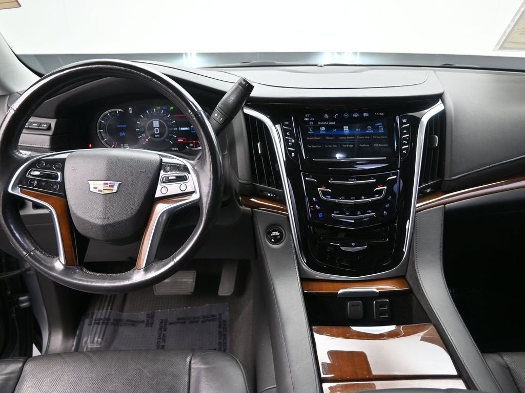 2020 Cadillac Escalade Luxury