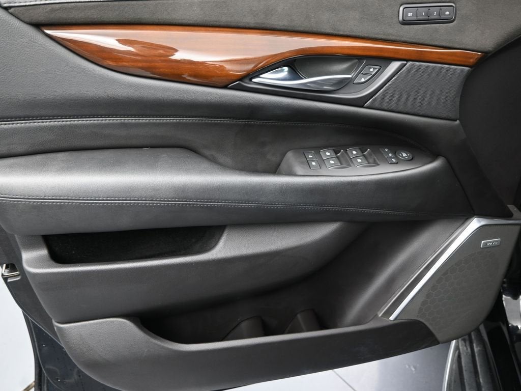 2019 Cadillac Escalade ESV Luxury