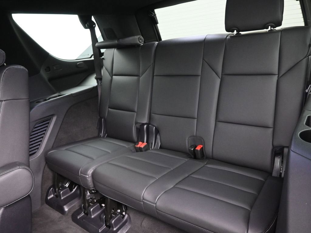 2025 Cadillac Escalade Luxury