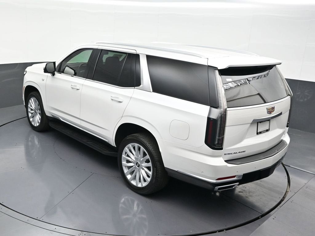 2025 Cadillac Escalade Luxury