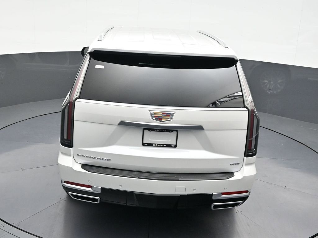 2025 Cadillac Escalade Luxury