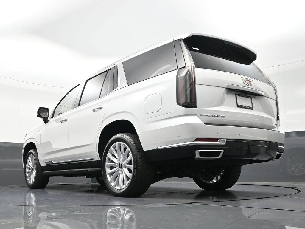 2025 Cadillac Escalade Luxury