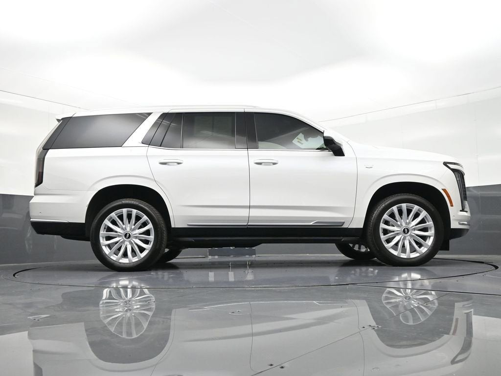 2025 Cadillac Escalade Luxury