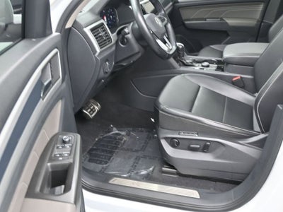 2022 Volkswagen Atlas 3.6L V6 SEL R-Line