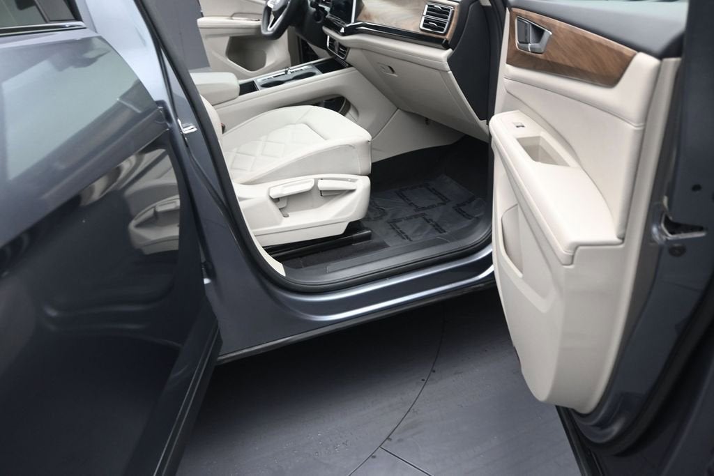2024 Volkswagen Atlas 2.0T SE