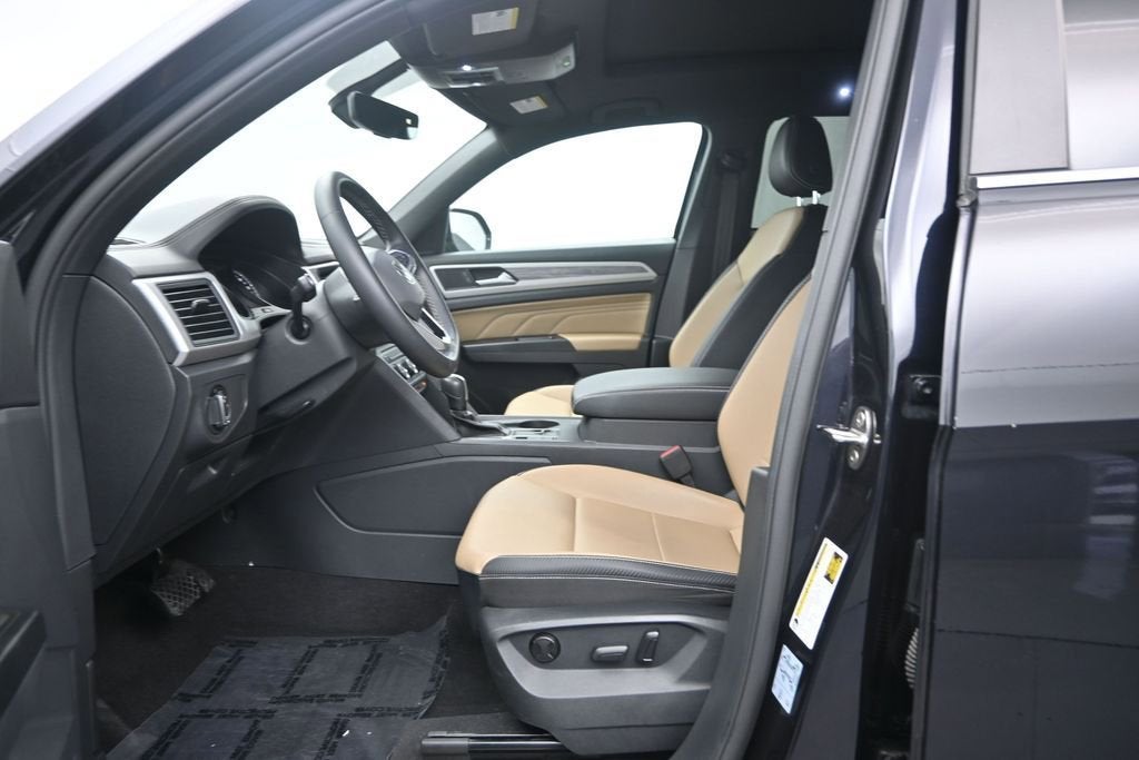 2021 Volkswagen Atlas Cross Sport 2.0T SE w/Technology