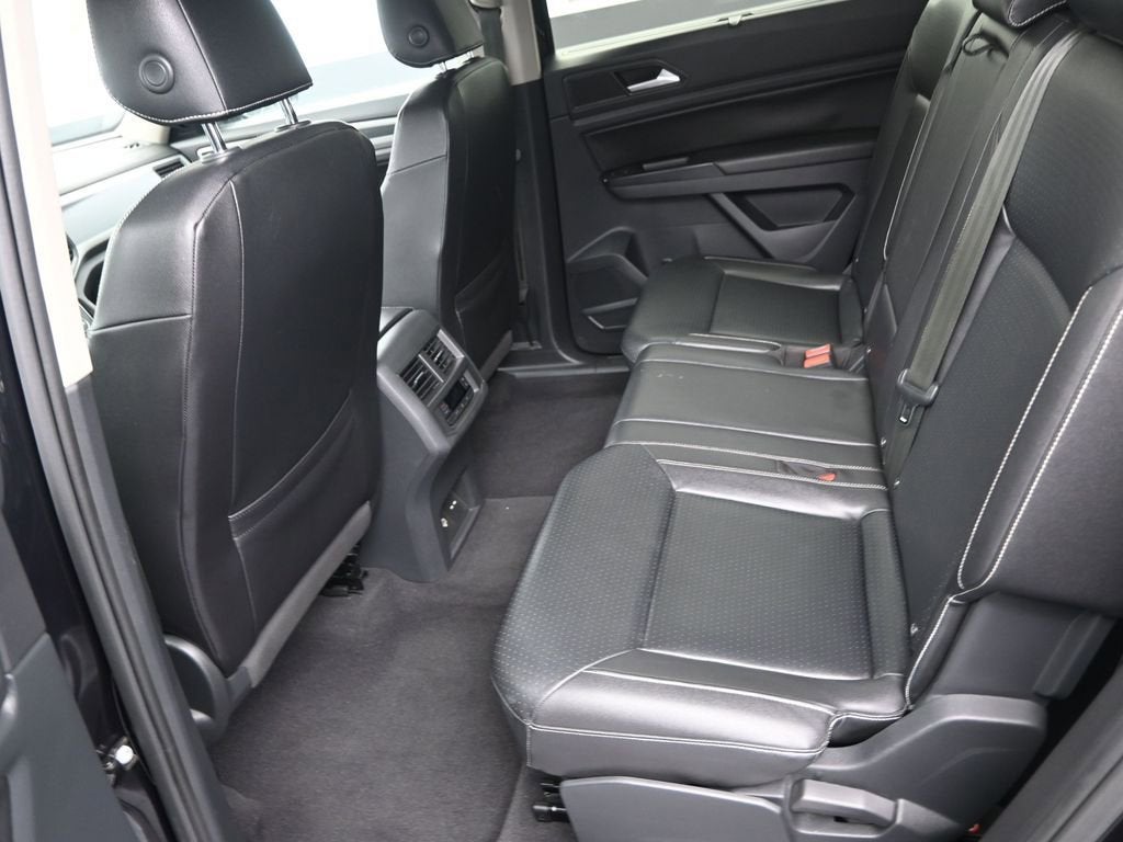 2021 Volkswagen Atlas 3.6L V6 SE w/Technology R-Line