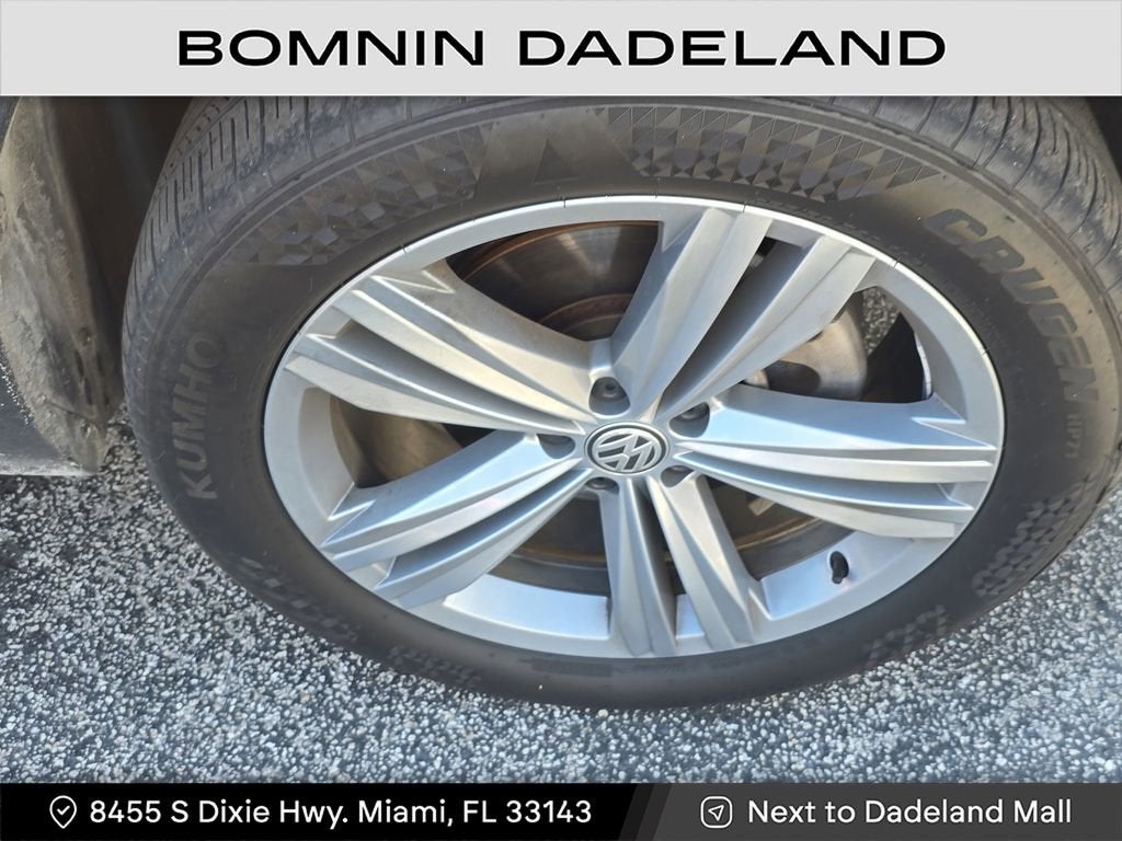 2019 Volkswagen Atlas 3.6L V6 SE w/Technology R-Line